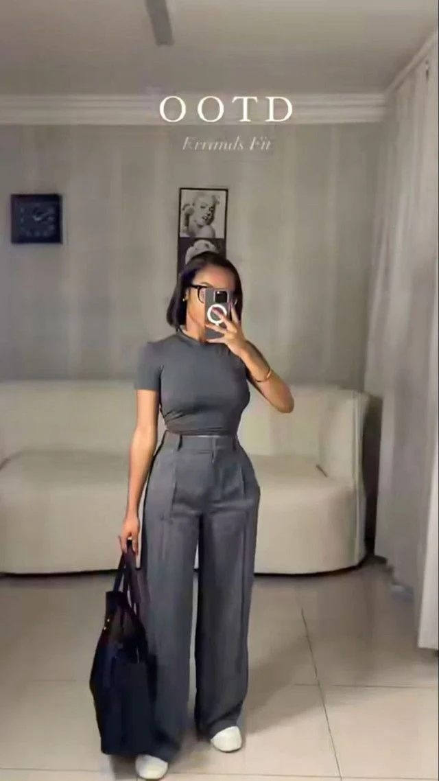 Grey monochrome set