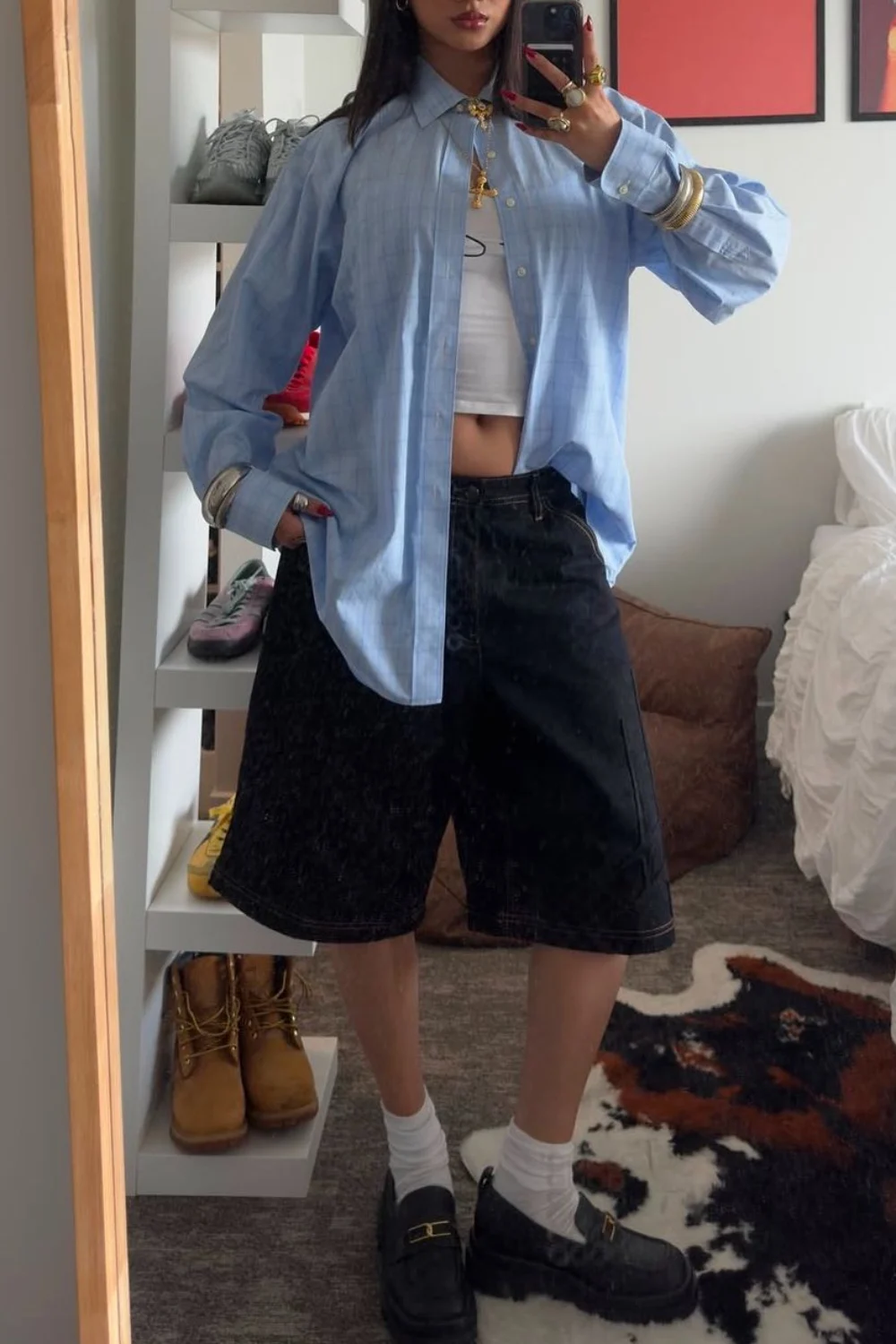 Blue jorts outfits inspo