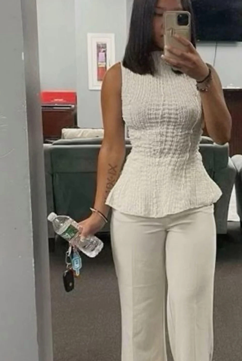 Employee Outfit