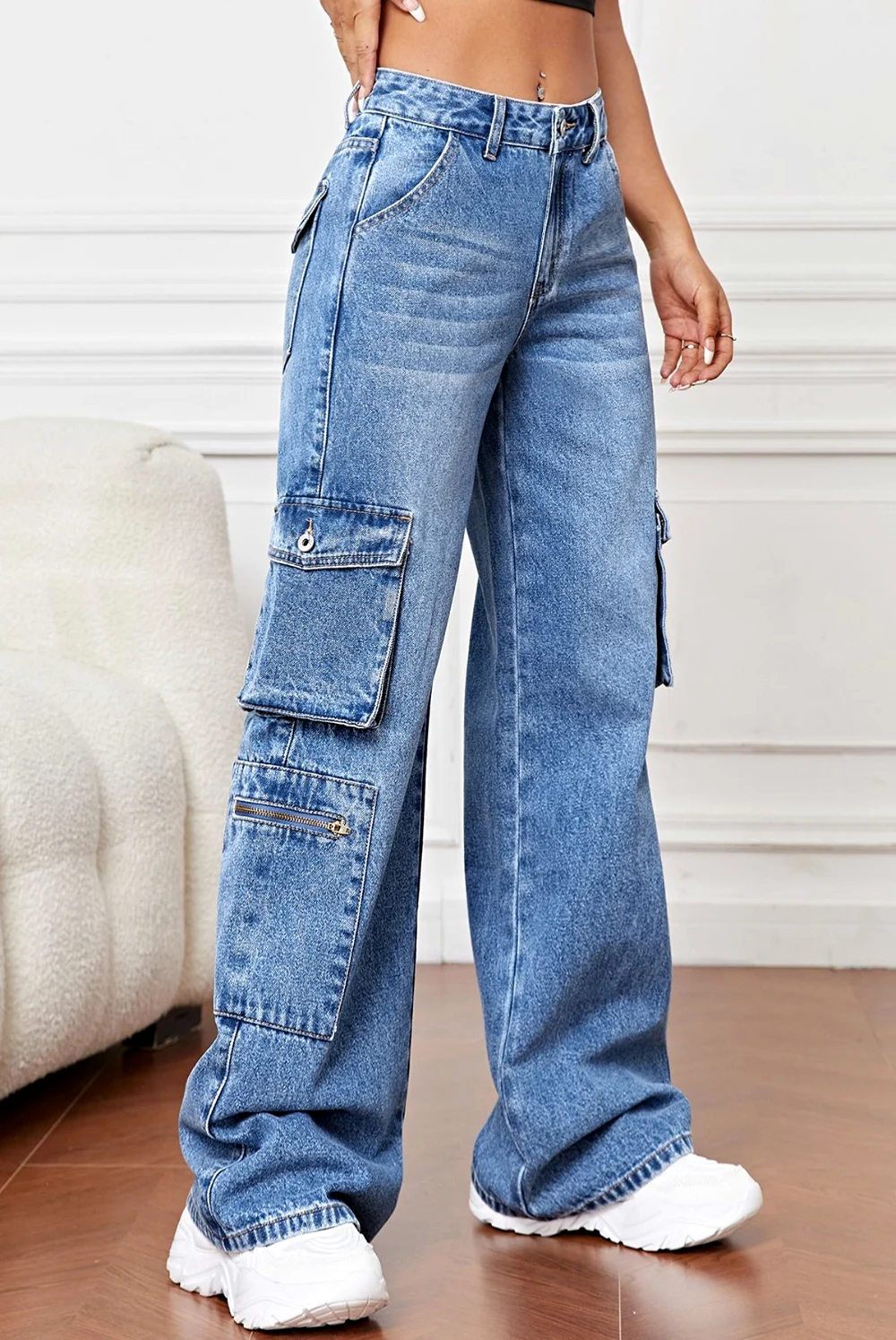 High Waisted Cargo Jeans Outfit