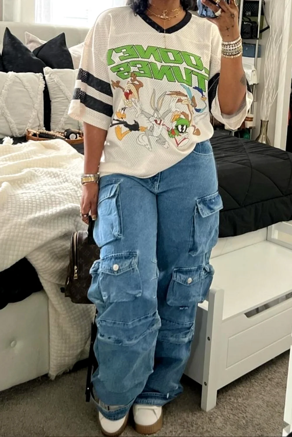 Jean Cargos Outfits