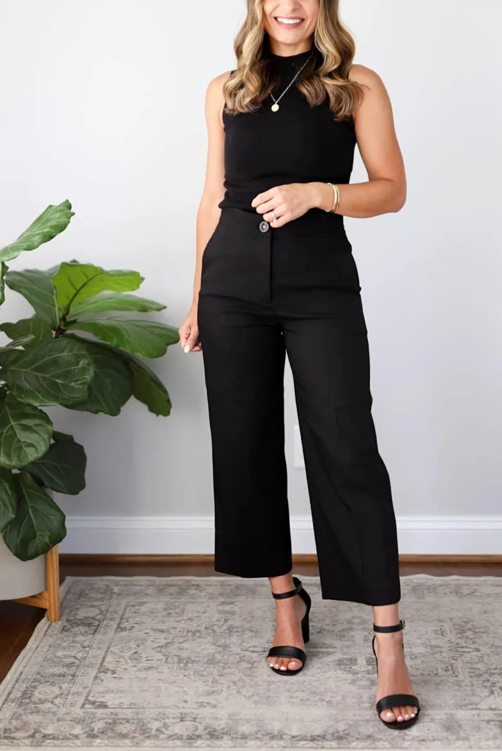 summer work outfit inspo