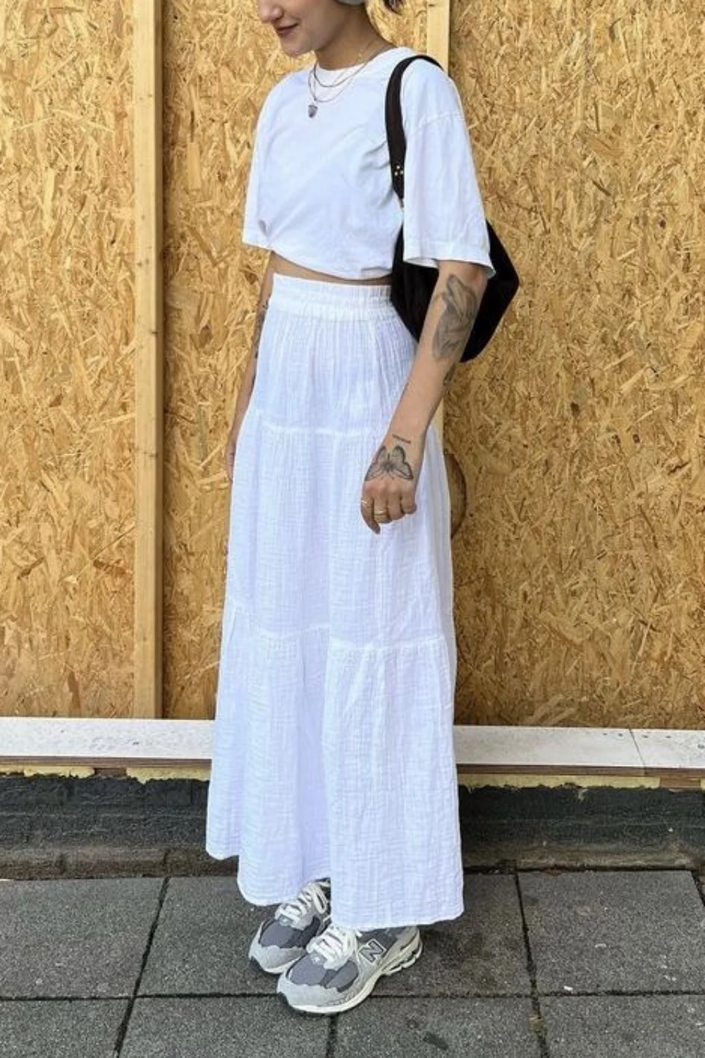 How to style white linen skirt