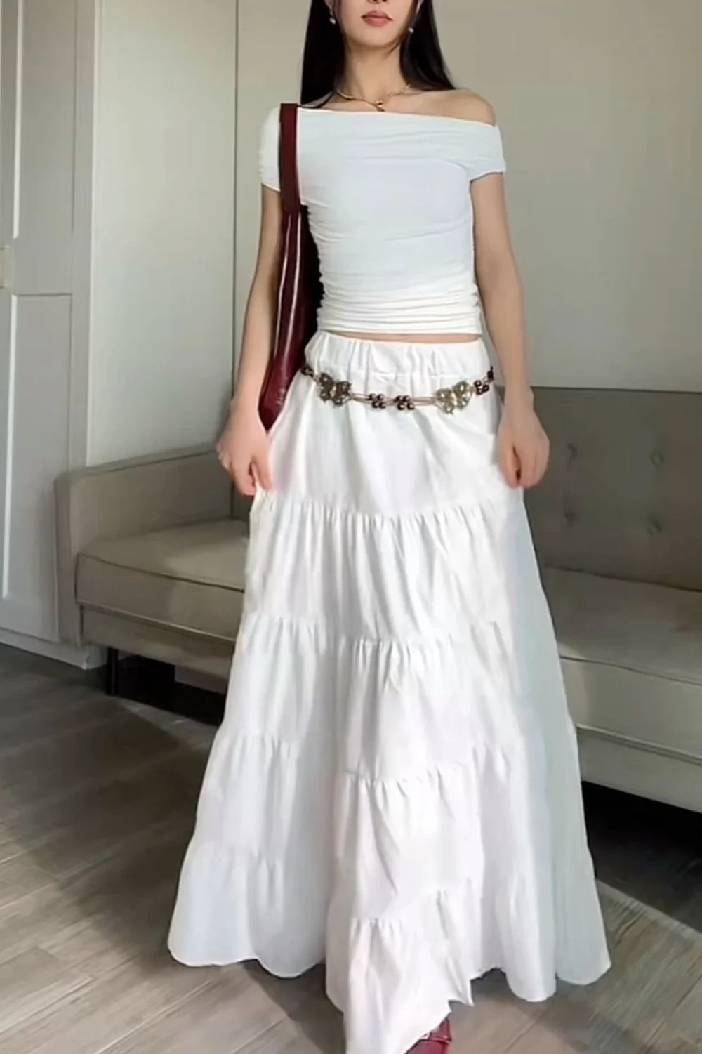 Long white linen skirt outfit inspo