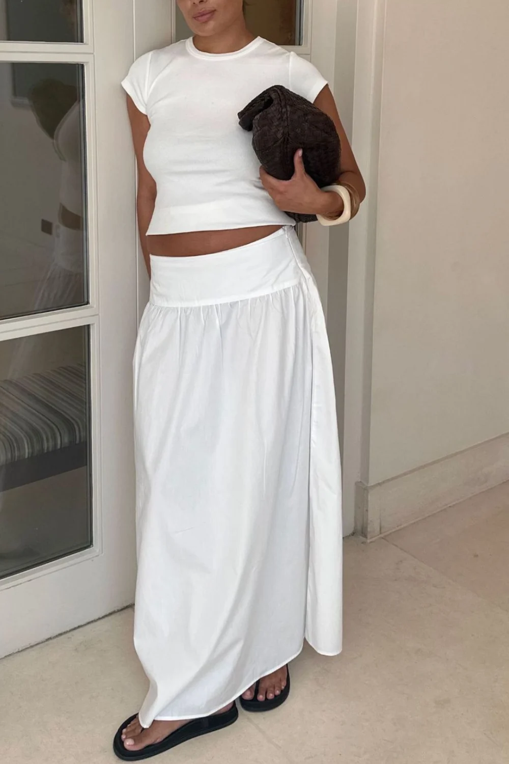 White linen skirt outfit summer idea
