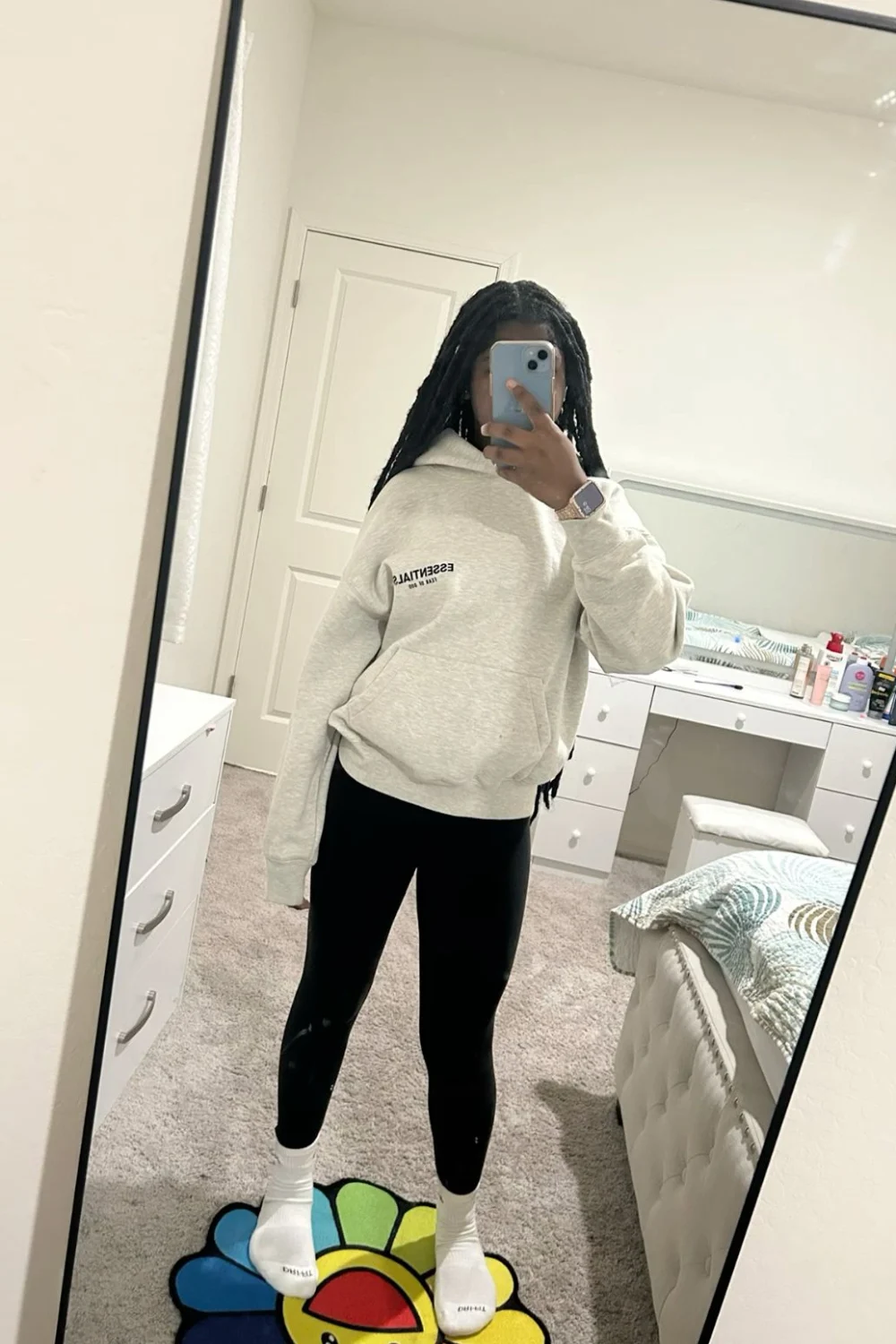 essentials hoodie outfit ideas for fall